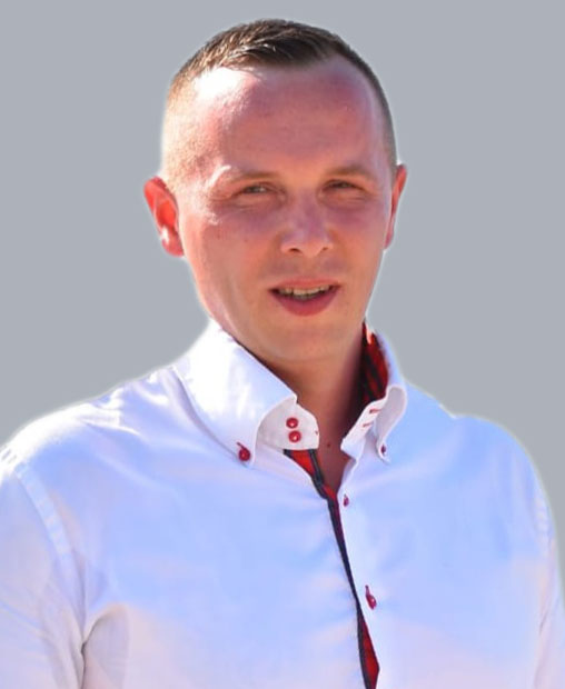 <strong>Mathias Brabec</strong><br/> Techniker