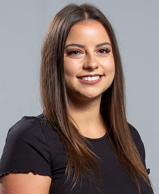 <strong>Jessica Rodenkirchen</strong><br/> Office